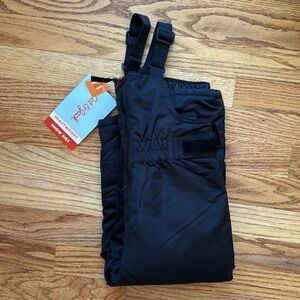 NWT Cat and Jack Snow Bib in Black - 2T